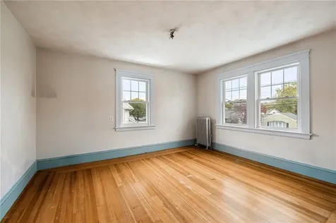 845 Warwick Avenue Warwick RI 02888