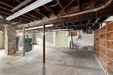 845 Warwick Avenue Warwick RI 02888