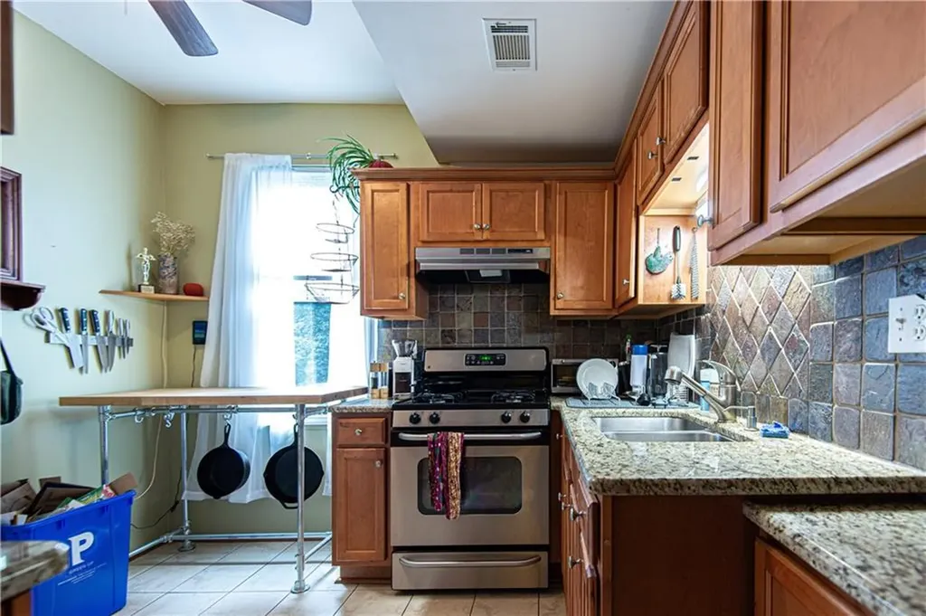 125 Pleasant Street Providence RI 02906