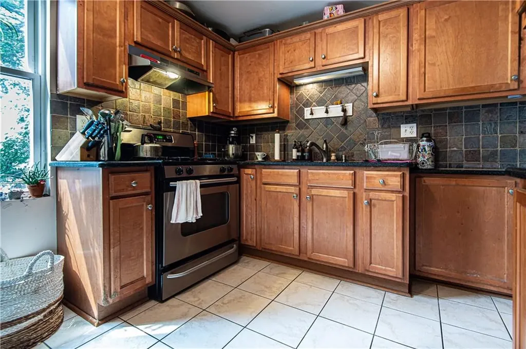 125 Pleasant Street Providence RI 02906