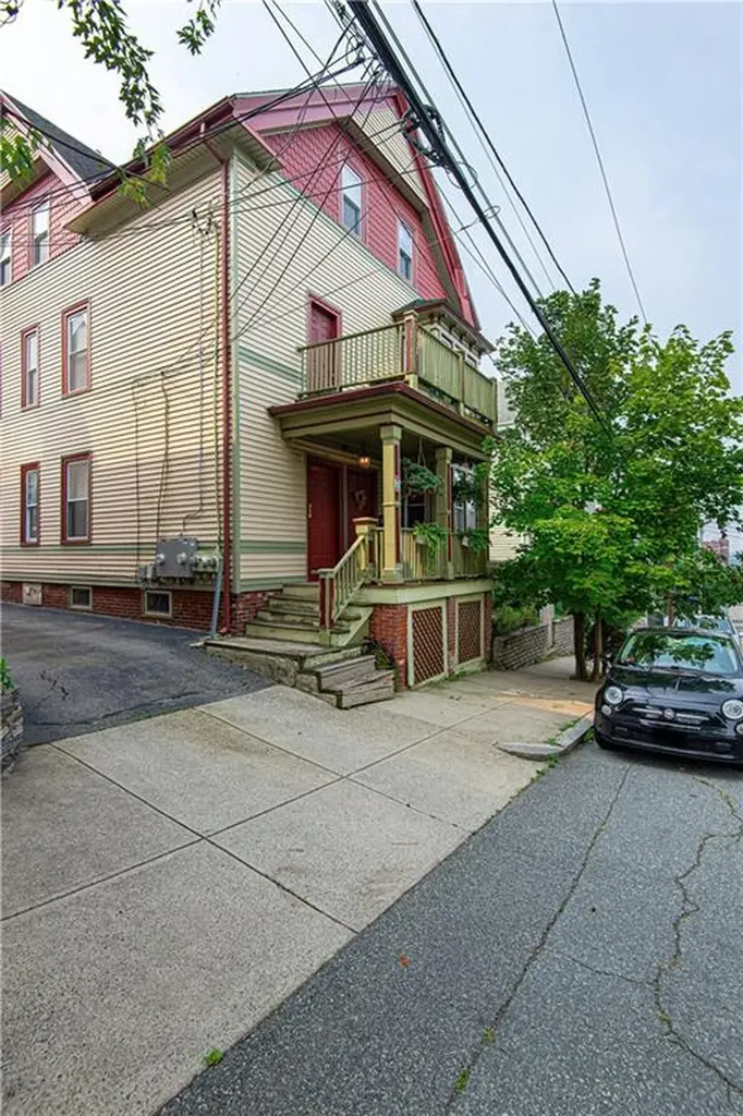 125 Pleasant Street Providence RI 02906