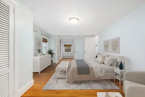 33 Melrose Avenue Barrington RI 02806