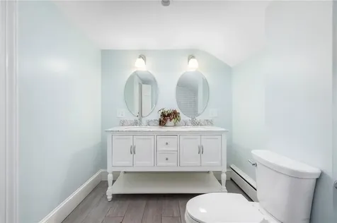 33 Melrose Avenue Barrington RI 02806