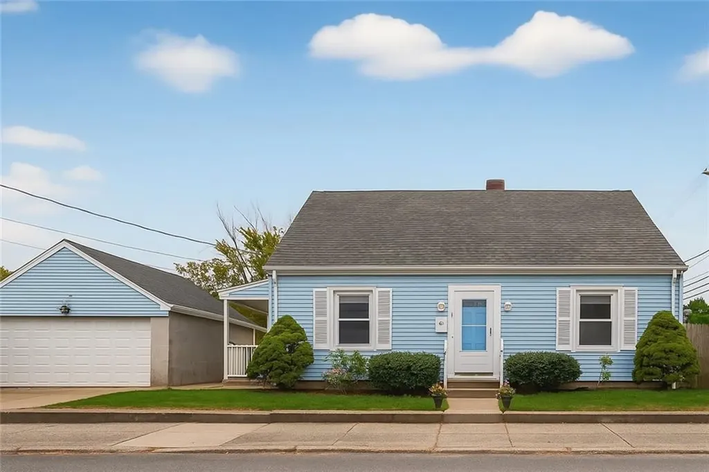 5 Robert Street Pawtucket RI 02861