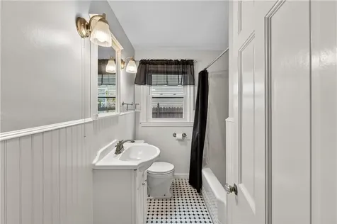 5 Robert Street Pawtucket RI 02861