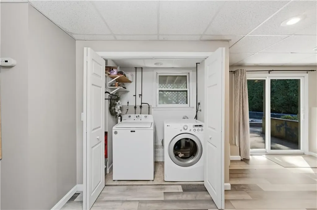 37 Carriage Road Cranston RI 02920