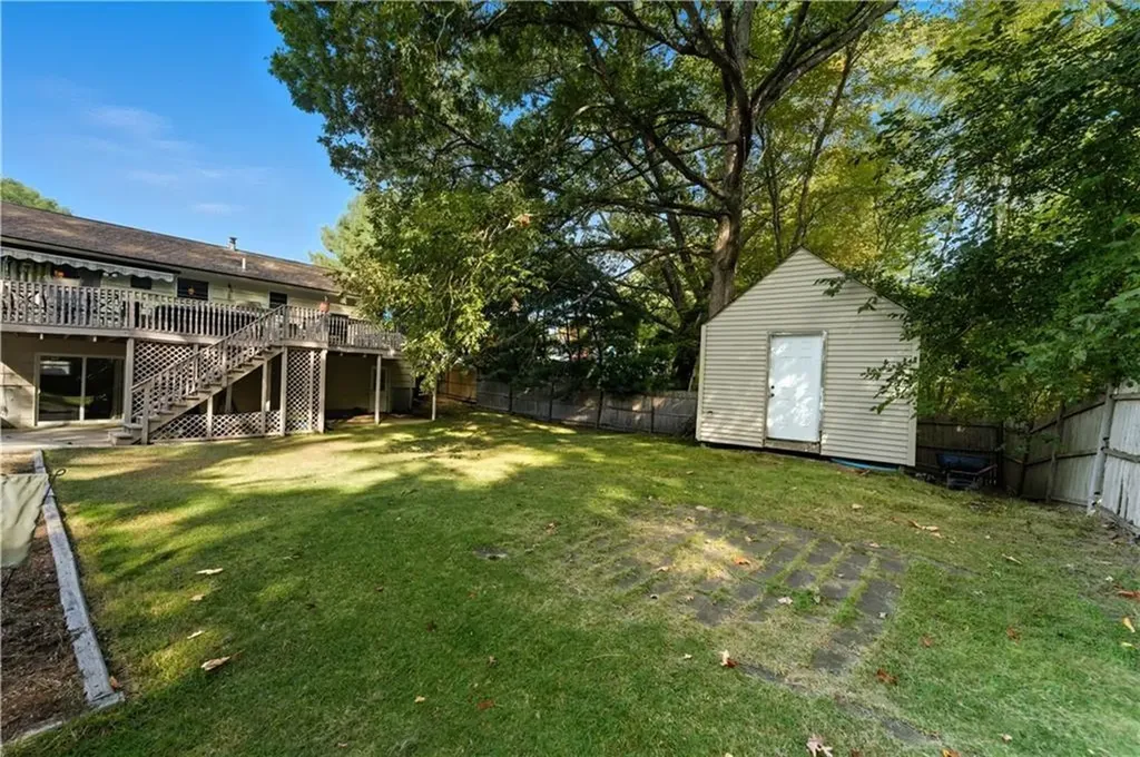 37 Carriage Road Cranston RI 02920