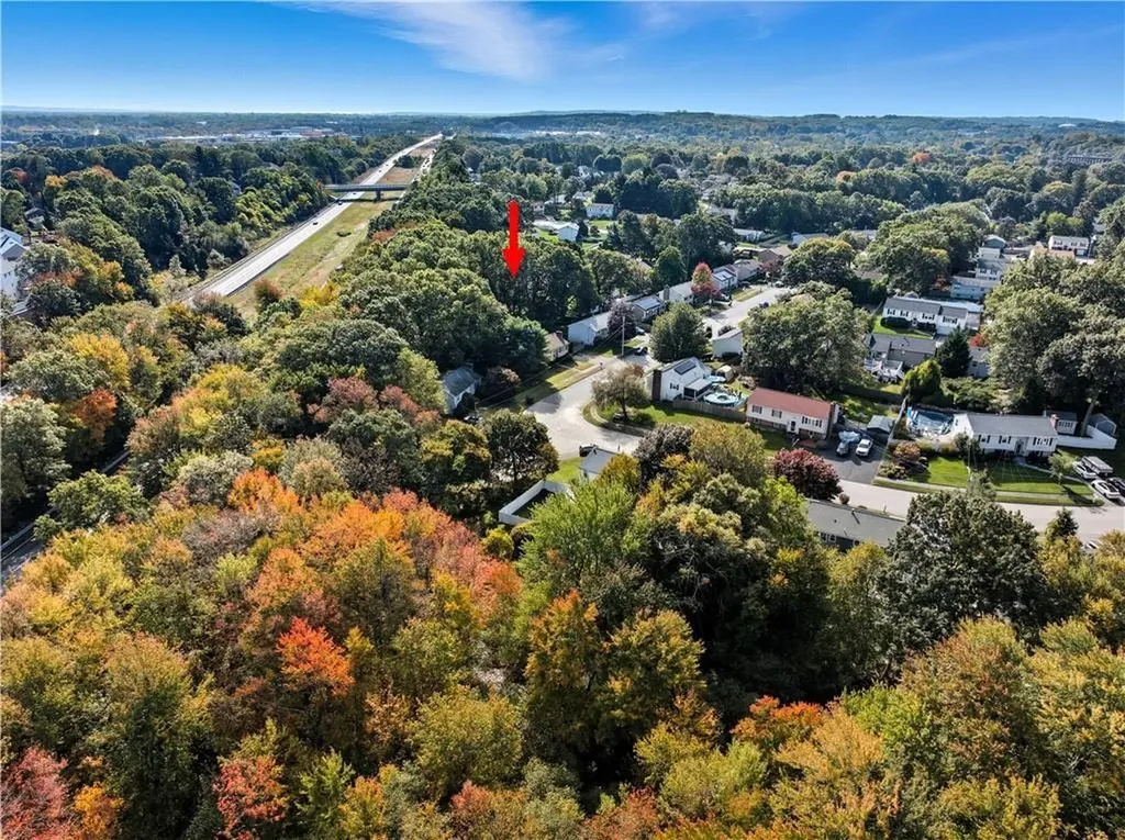 37 Carriage Road Cranston RI 02920