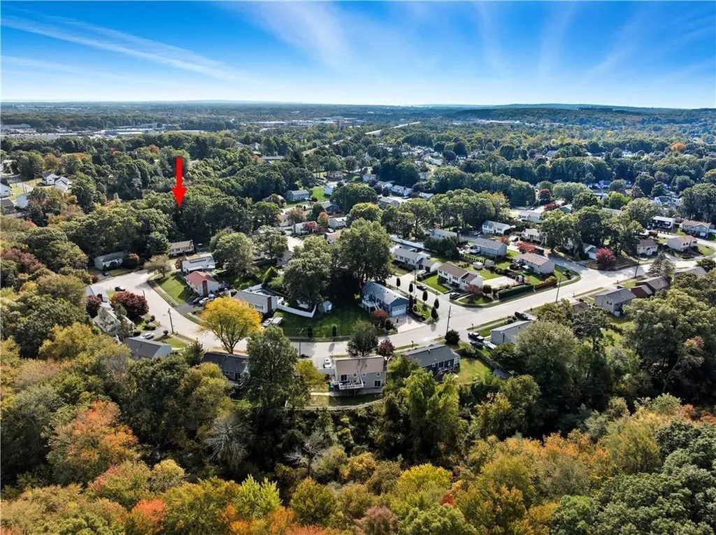 37 Carriage Road Cranston RI 02920