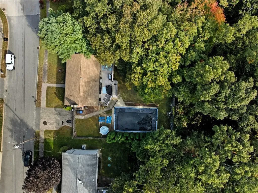 37 Carriage Road Cranston RI 02920