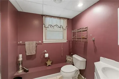 37 Carriage Road Cranston RI 02920