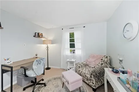 37 Carriage Road Cranston RI 02920