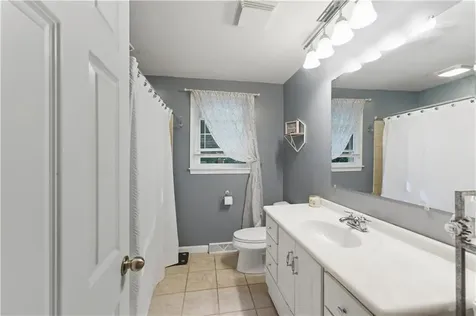 37 Carriage Road Cranston RI 02920