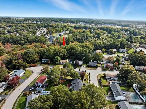 37 Carriage Road Cranston RI 02920