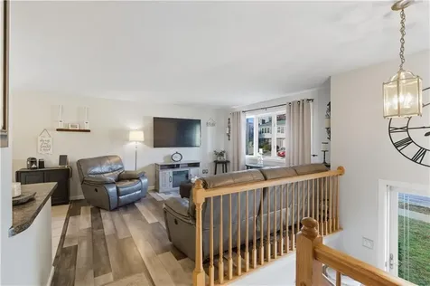 37 Carriage Road Cranston RI 02920