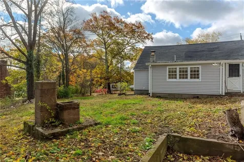 30 Bear Hill Road Cumberland RI 02864