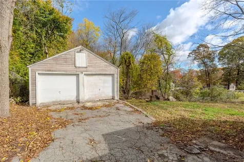 30 Bear Hill Road Cumberland RI 02864