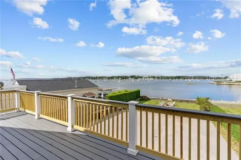 825 Hope Street Bristol RI 02809