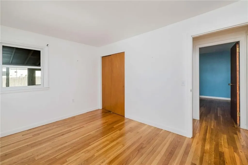 17 Whitaker Avenue East Providence RI 02916