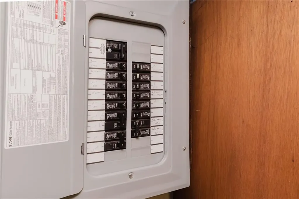 17 Whitaker Avenue East Providence RI 02916