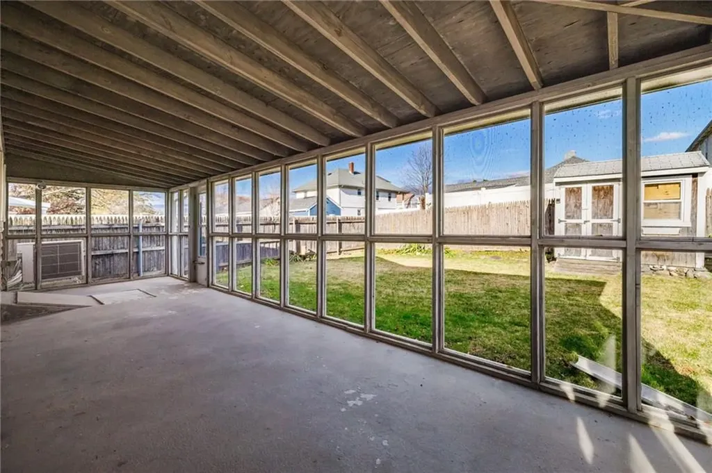 17 Whitaker Avenue East Providence RI 02916