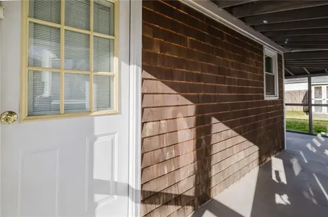 17 Whitaker Avenue East Providence RI 02916