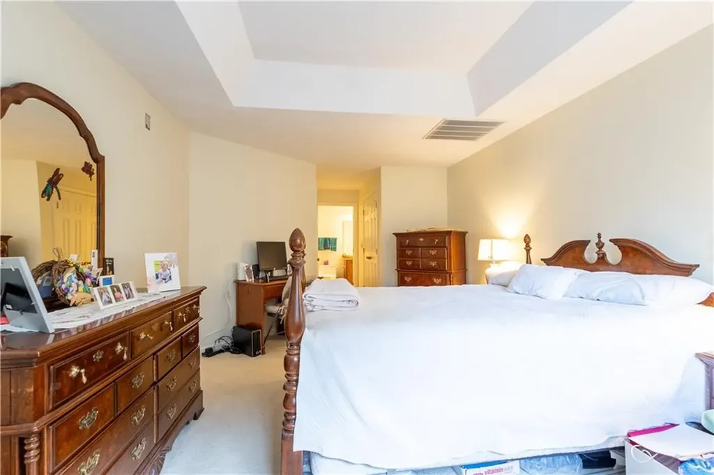 3524 West Shore Road Warwick RI 02886