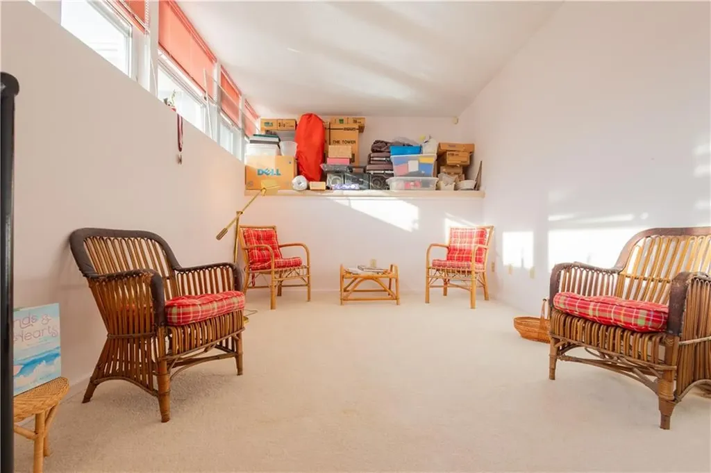 3524 West Shore Road Warwick RI 02886