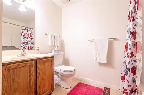 3524 West Shore Road Warwick RI 02886