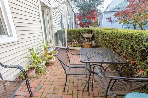 3524 West Shore Road Warwick RI 02886