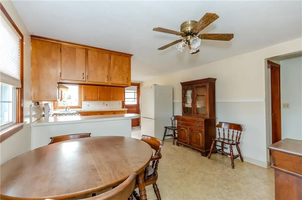 28 Lakeview Drive Smithfield RI 02828