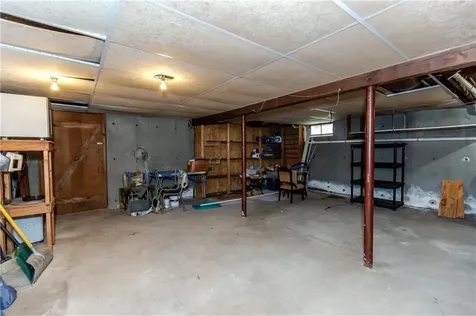 28 Lakeview Drive Smithfield RI 02828