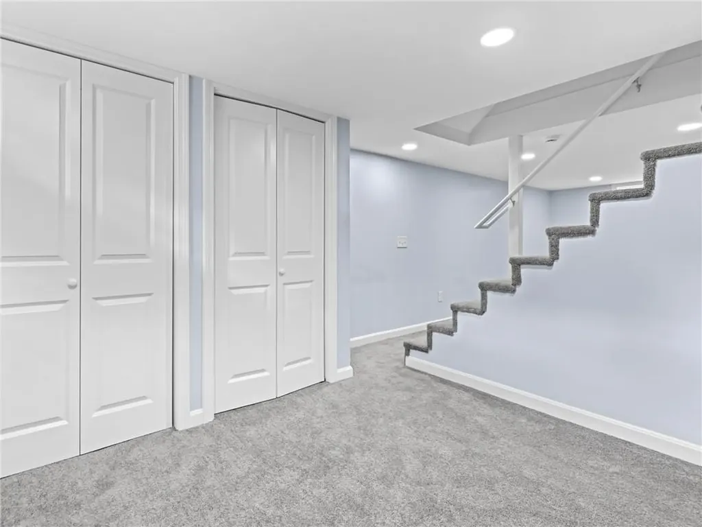 170 Calderwood Drive Warwick RI 02886