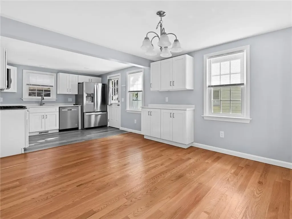 170 Calderwood Drive Warwick RI 02886