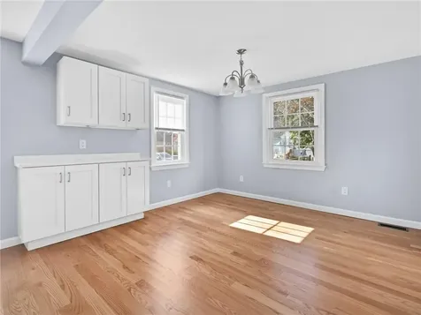 170 Calderwood Drive Warwick RI 02886