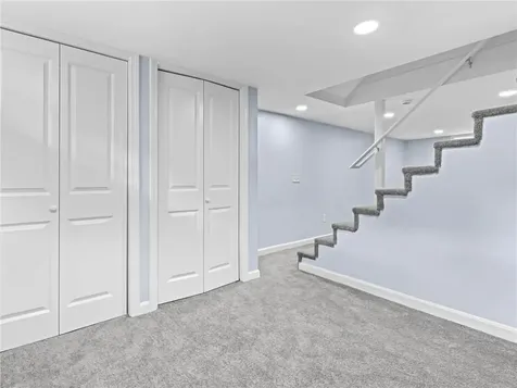 170 Calderwood Drive Warwick RI 02886