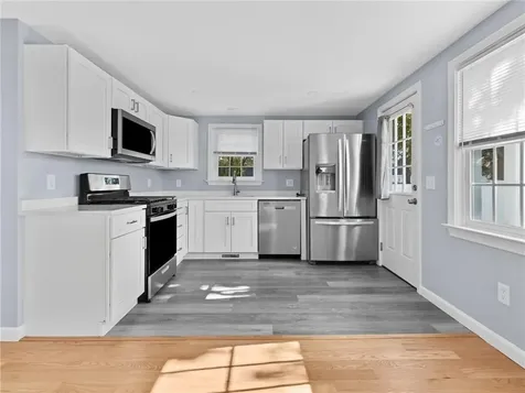 170 Calderwood Drive Warwick RI 02886