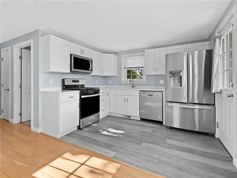 170 Calderwood Drive Warwick RI 02886