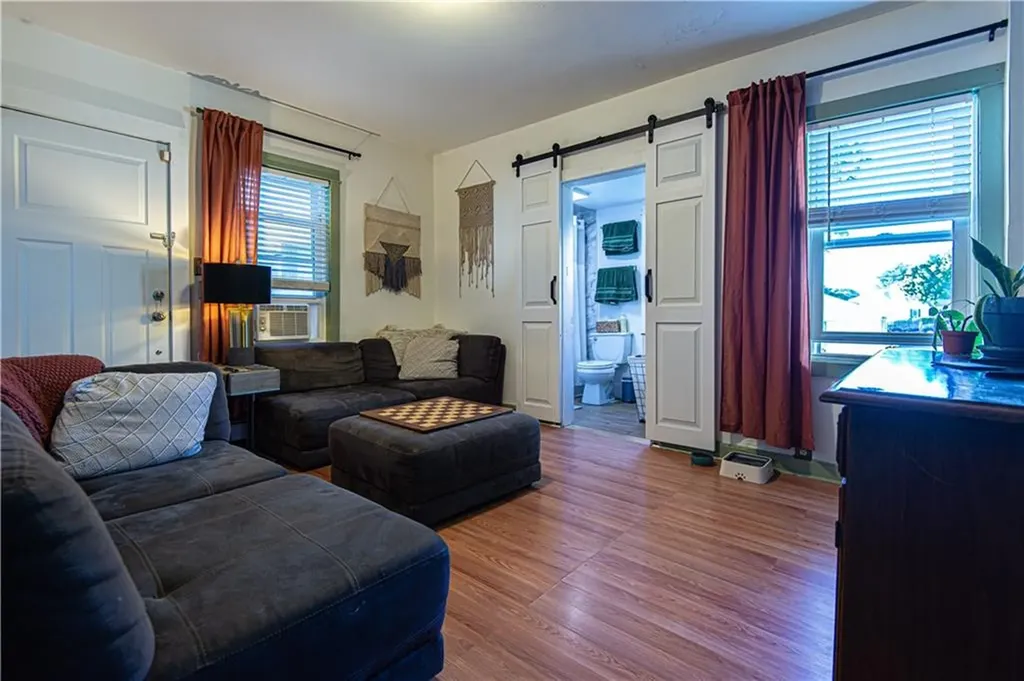 274 Admiral Street Providence RI 02908