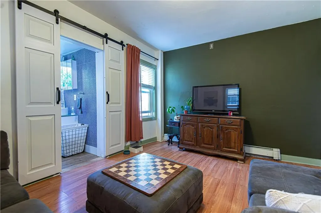 274 Admiral Street Providence RI 02908