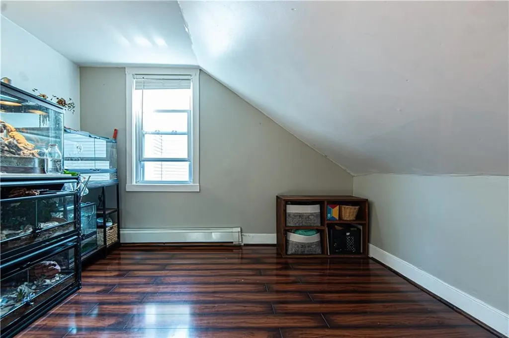 274 Admiral Street Providence RI 02908