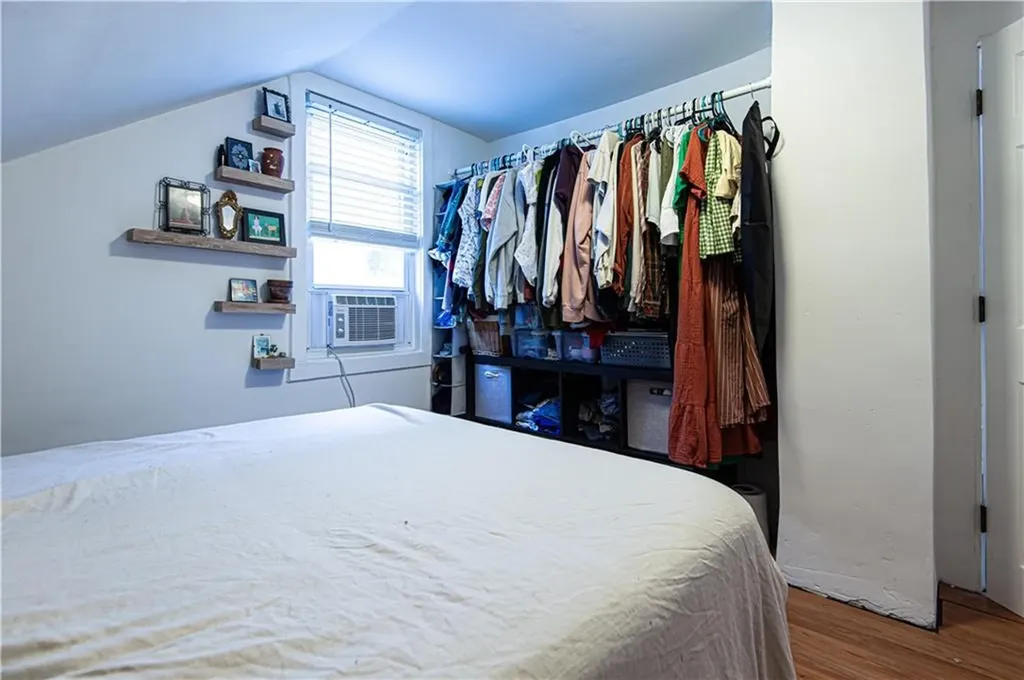 274 Admiral Street Providence RI 02908