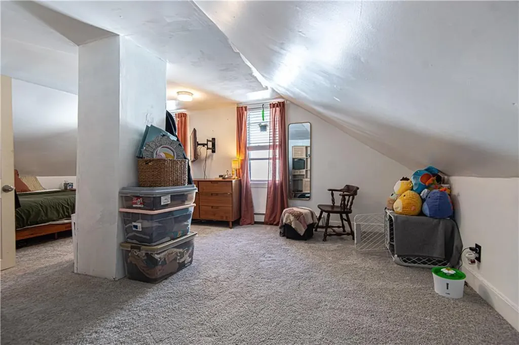 274 Admiral Street Providence RI 02908