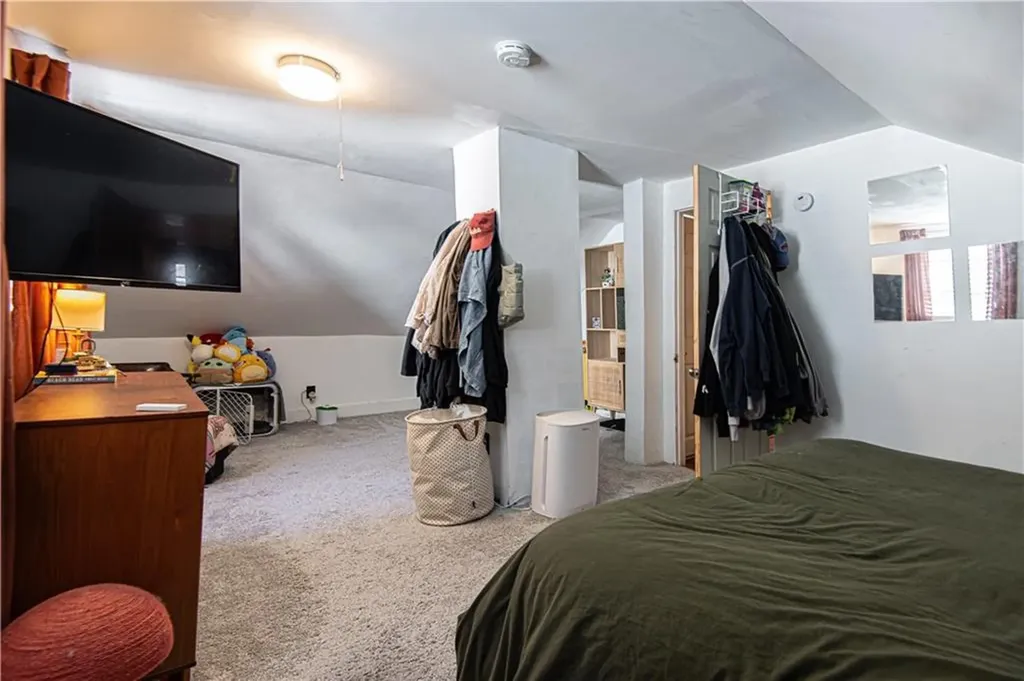 274 Admiral Street Providence RI 02908