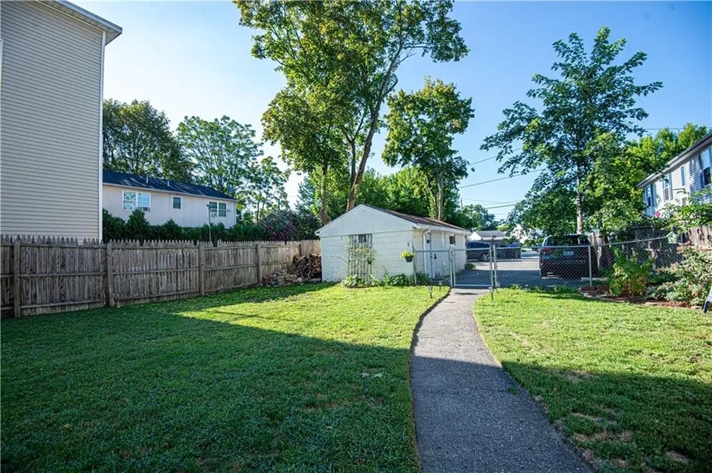 274 Admiral Street Providence RI 02908