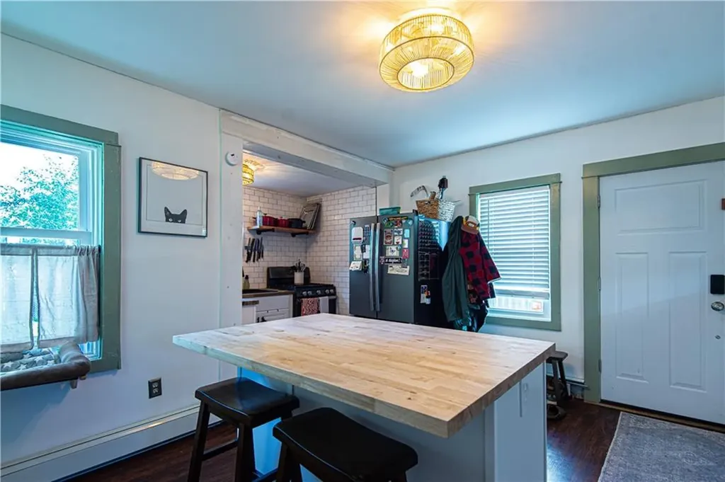 274 Admiral Street Providence RI 02908