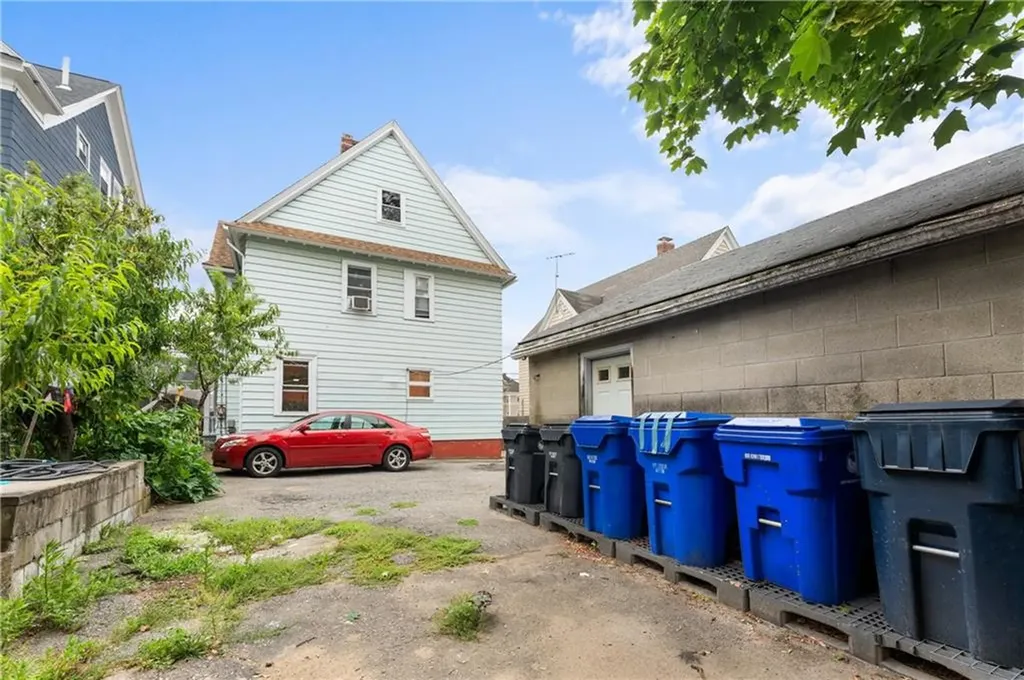 168 Central Avenue Pawtucket RI 02860