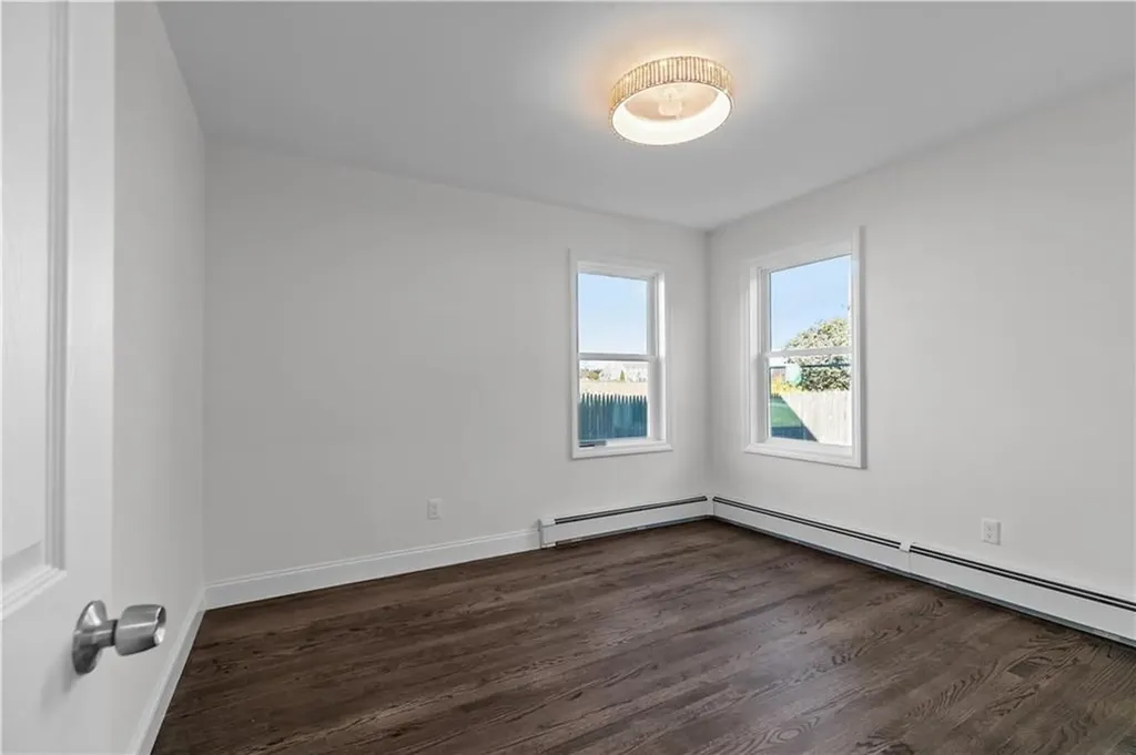 63 Clearview Avenue Portsmouth RI 02871