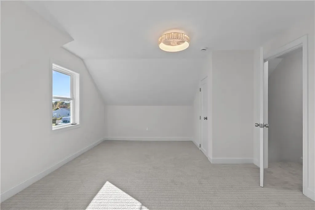 63 Clearview Avenue Portsmouth RI 02871