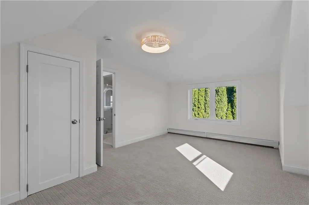 63 Clearview Avenue Portsmouth RI 02871